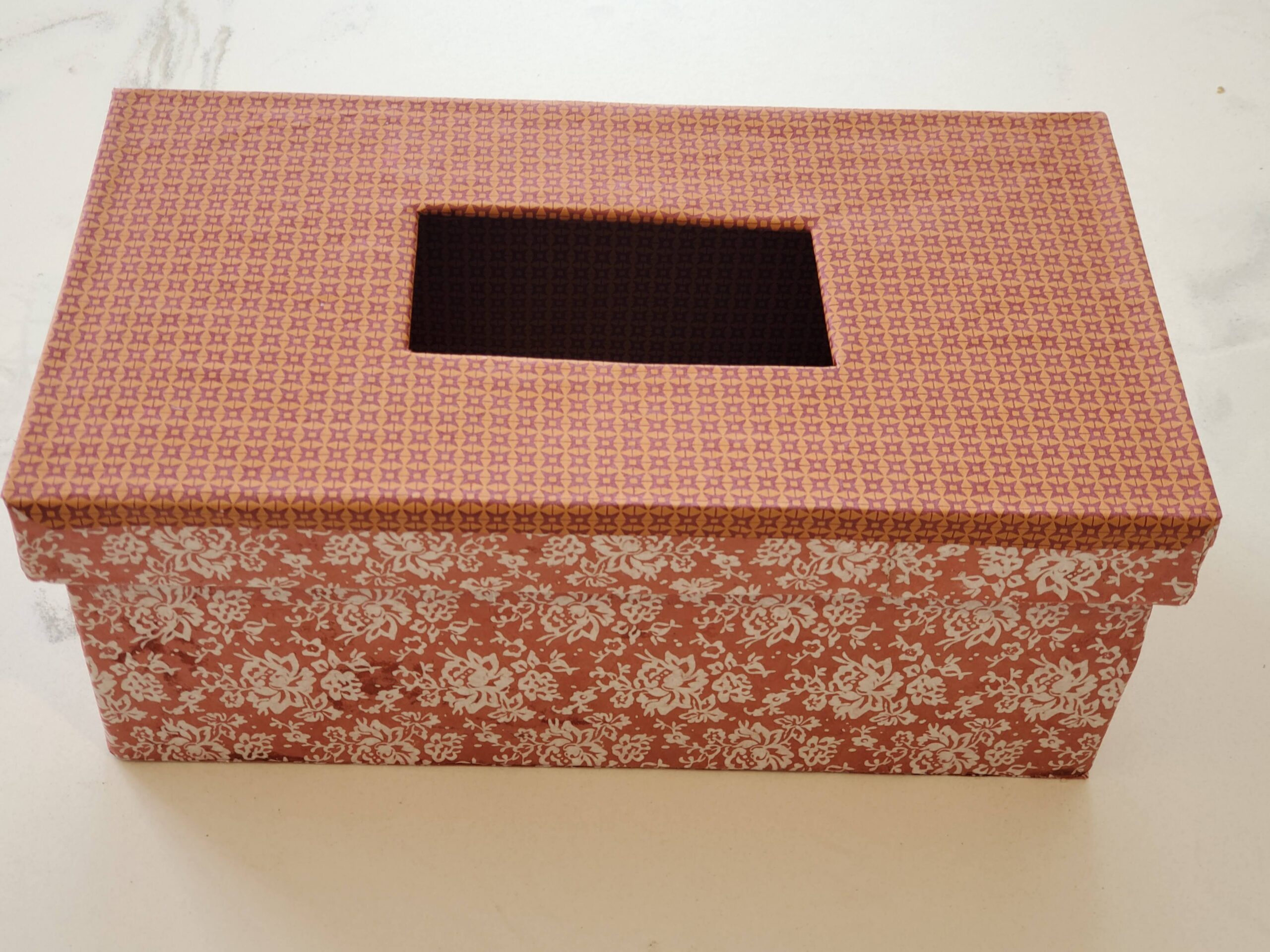 Cartonnage- Boite à kleenex