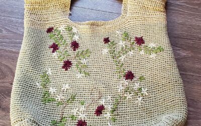 Roses brodées au ruban