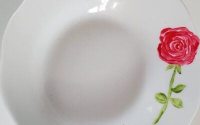 Rose sur assiette