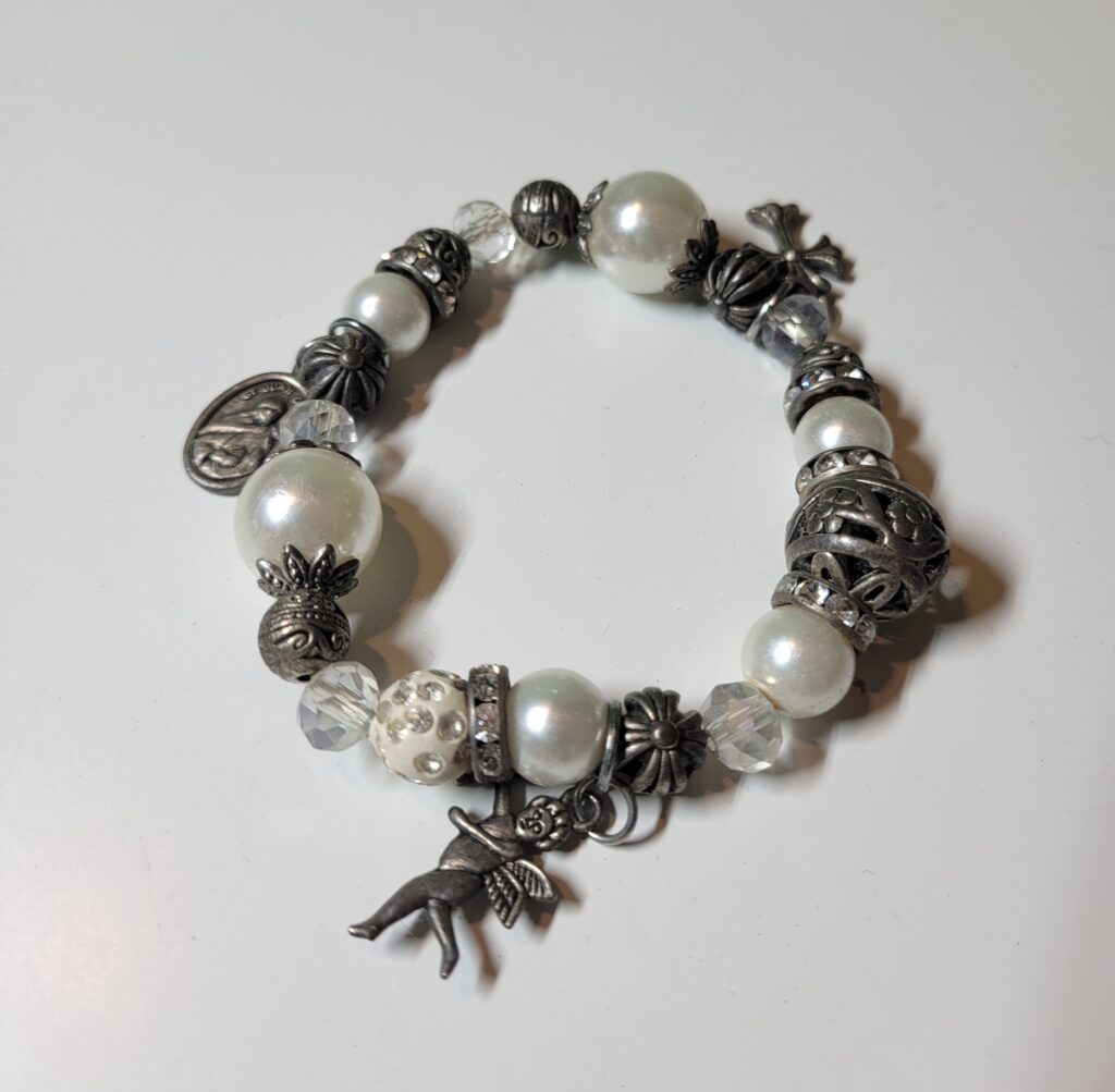 Bijou- bracelet fantaisie