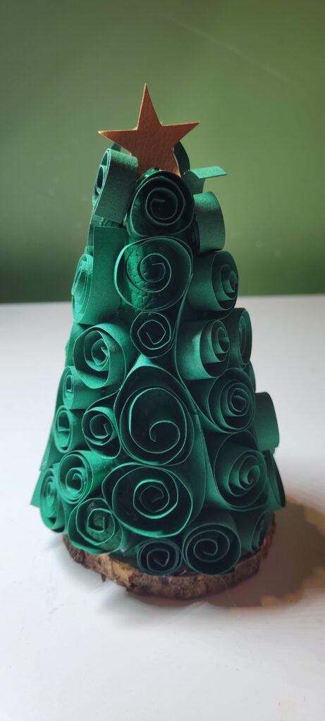 Papier- Sapin en curling